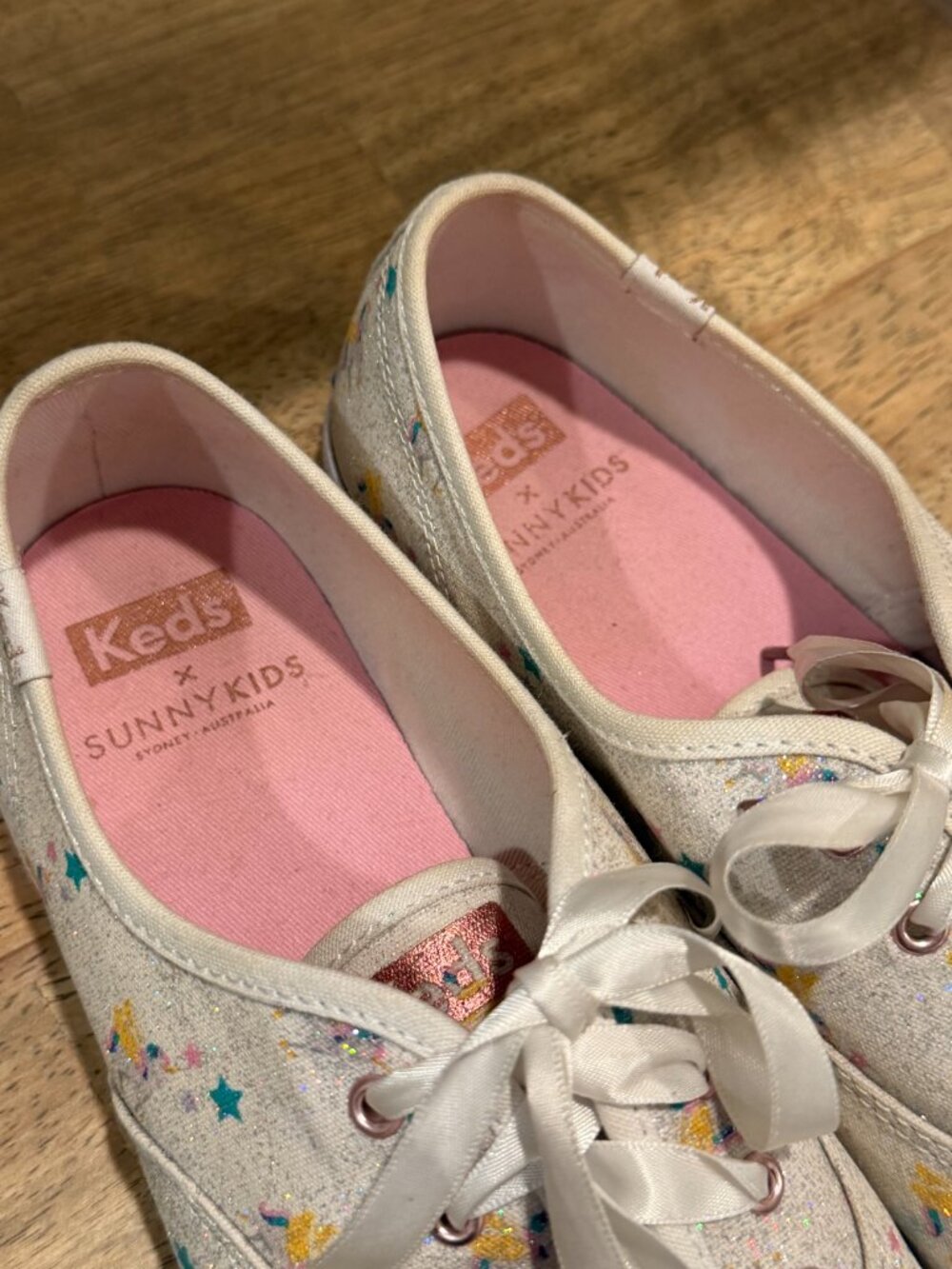 Keds x Sunnylife Champion Floral Print Sneakers White Pink Size 6 - Picture 2 of 8